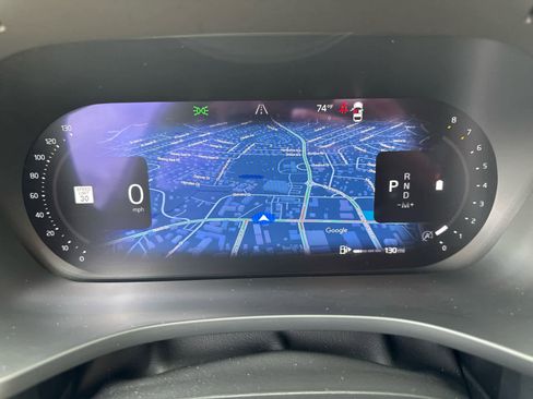 Used 2025 Volvo XC60 B5 Plus w/ Protection Package Premier image 36