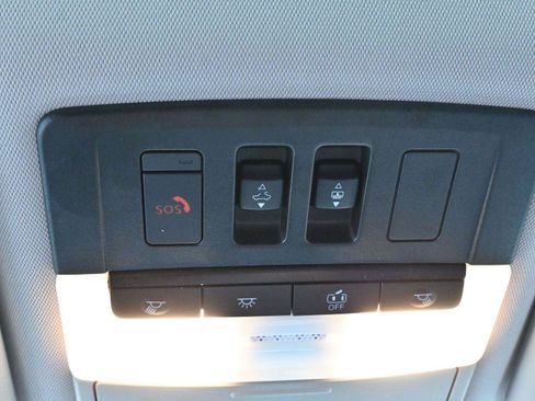 Used 2023 Mitsubishi Outlander SEL image 29