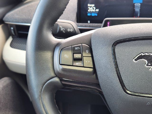 Used 2023 Ford Mustang Mach-E Premium AWD/4WD image 30