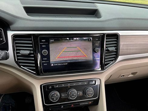 Used 2021 Volkswagen Atlas SEL image 23