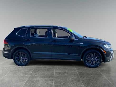 Used 2024 Volkswagen Tiguan SE FWD image 6