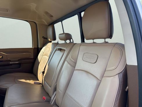 Certified 2022 RAM 2500 Limited image 19