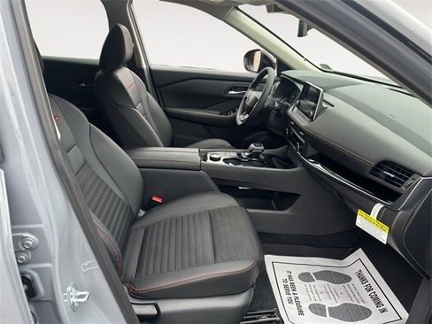 New 2026 Nissan Rogue SV image 15