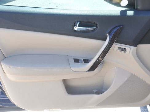 Used 2014 Nissan Maxima 3.5 SV w/ Premium Package image 31