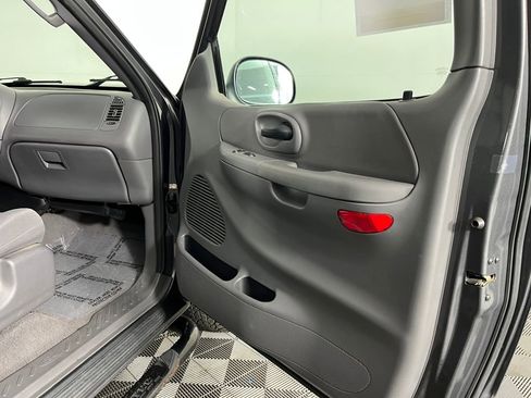 Used 2003 Ford F150 XL image 16