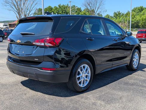 Used 2024 Chevrolet Equinox LS w/ Driver Confidence II Package AWD/4WD image 8