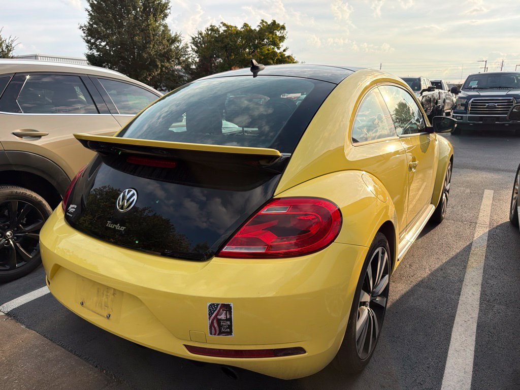 Used 2014 Volkswagen Beetle GSR FWD image 3