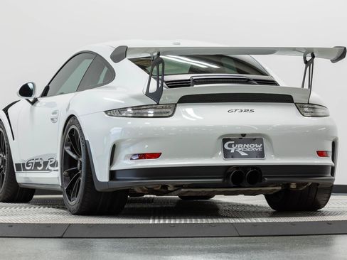 Used 2016 Porsche 911 GT3 RS RWD image 15