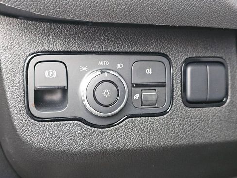 New 2025 Mercedes-Benz Sprinter 2500 image 21