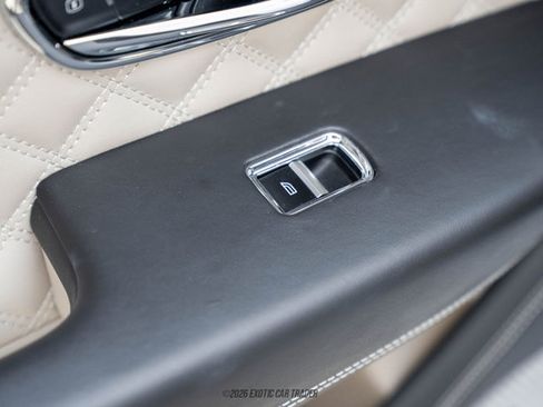 Used 2022 Bentley Bentayga Speed image 73