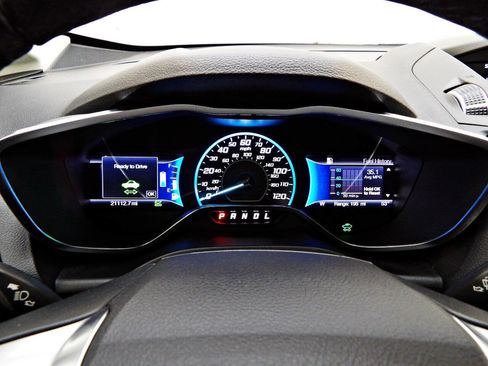 Used 2017 Ford C-MAX SE image 15