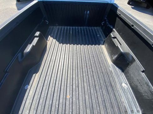 Used 2024 Toyota Tacoma SR image 4