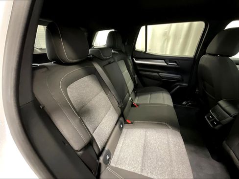 Used 2025 GMC Terrain Elevation image 16