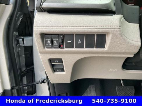 Used 2026 Honda Odyssey EX-L image 44