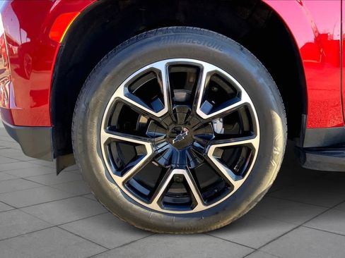 Used 2024 Chevrolet Tahoe RST w/ Luxury Package image 11