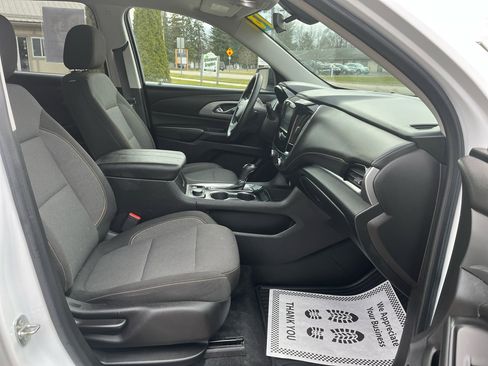 Used 2018 Chevrolet Traverse LS image 18