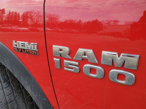 Used 2016 RAM 1500 Big Horn image 28