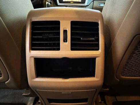 Used 2015 Mercedes-Benz ML 350 4MATIC image 33