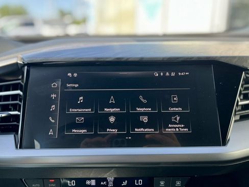 Used 2022 Audi Q4 e-tron Premium Plus w/ Premium Plus AWD/4WD image 23