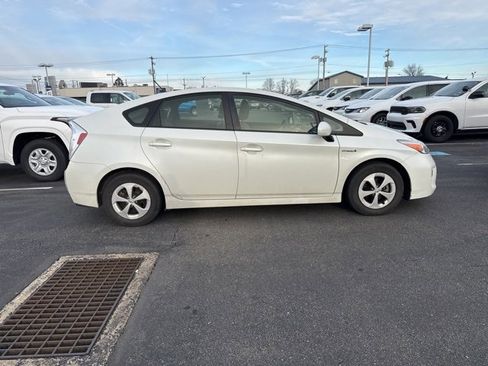 Used 2012 Toyota Prius Three image 4