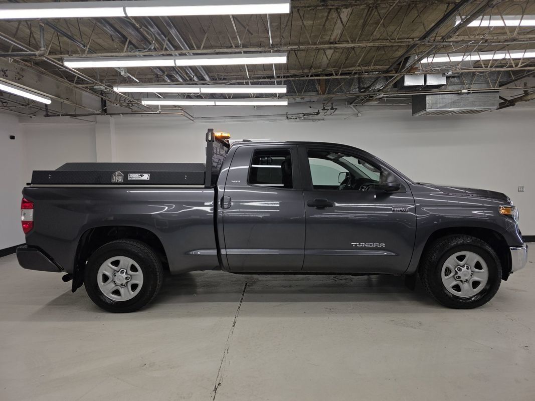 Used 2021 Toyota Tundra SR5 AWD/4WD image 6
