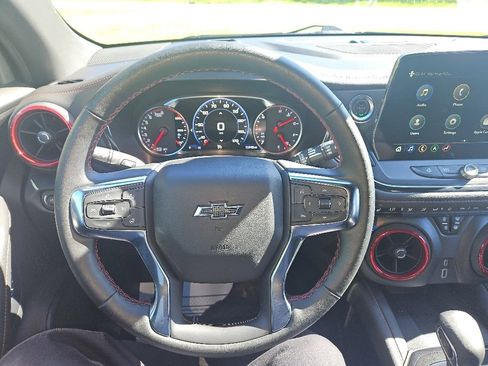 Used 2025 Chevrolet Blazer RS AWD/4WD image 16