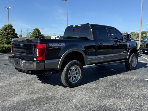 Used 2022 Ford F350 King Ranch w/ Tremor Off-Road Package AWD/4WD image 3