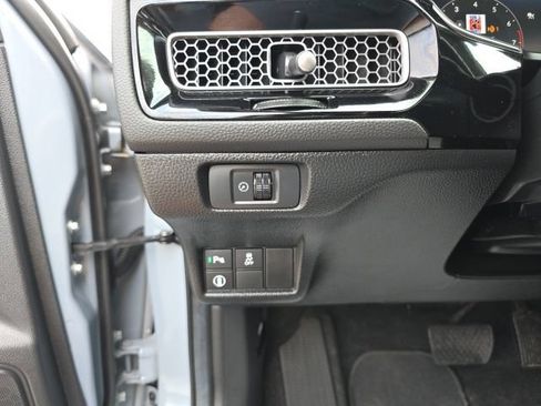 Used 2024 Honda Civic Touring image 23
