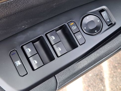 New 2026 Kia Sportage EX image 7