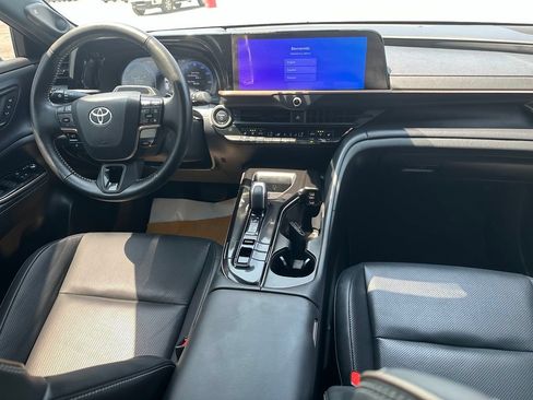 Certified 2025 Toyota Crown Signia w/ Advanced Technology Package AWD/4WD image 28