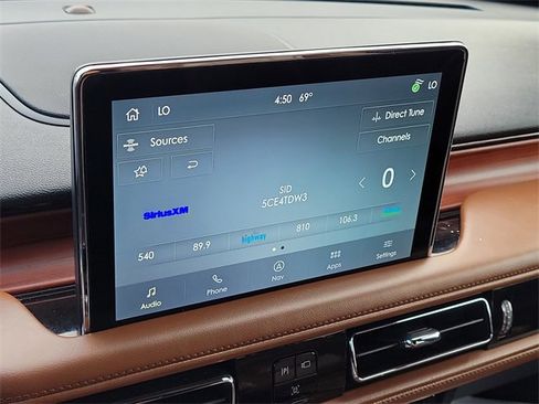 Used 2022 Lincoln Aviator Reserve w/ Elements Package Plus image 18