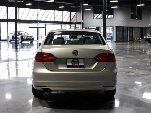 Used 2014 Volkswagen Jetta S FWD image 6