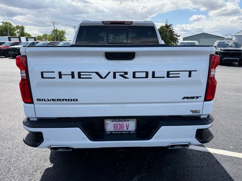 Used 2025 Chevrolet Silverado 1500 RST AWD/4WD image 4