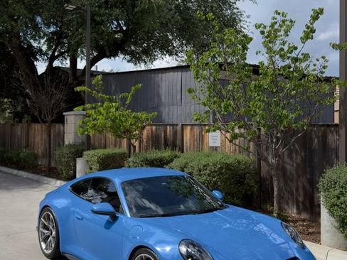 Used 2022 Porsche 911 GT3 image 1