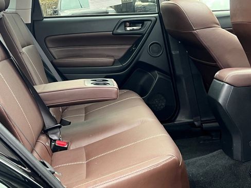 Used 2017 Subaru Forester 2.5i Touring image 11