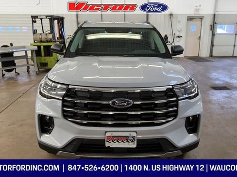 New 2026 Ford Explorer Active w/ Active Comfort Package image 6