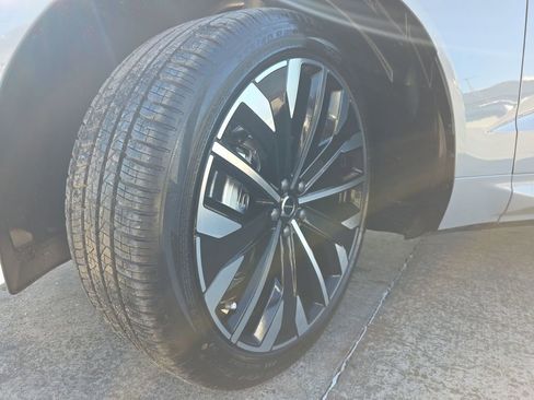 New 2026 Volvo XC60 B5 Ultra w/ Protection Package Premier image 35