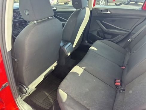 Used 2019 Volkswagen Jetta S image 12
