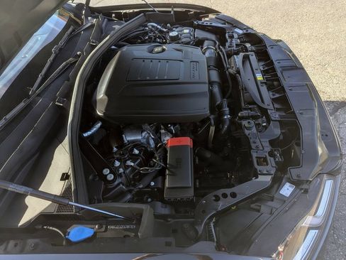 Used 2023 Jaguar F-PACE S AWD/4WD image 43