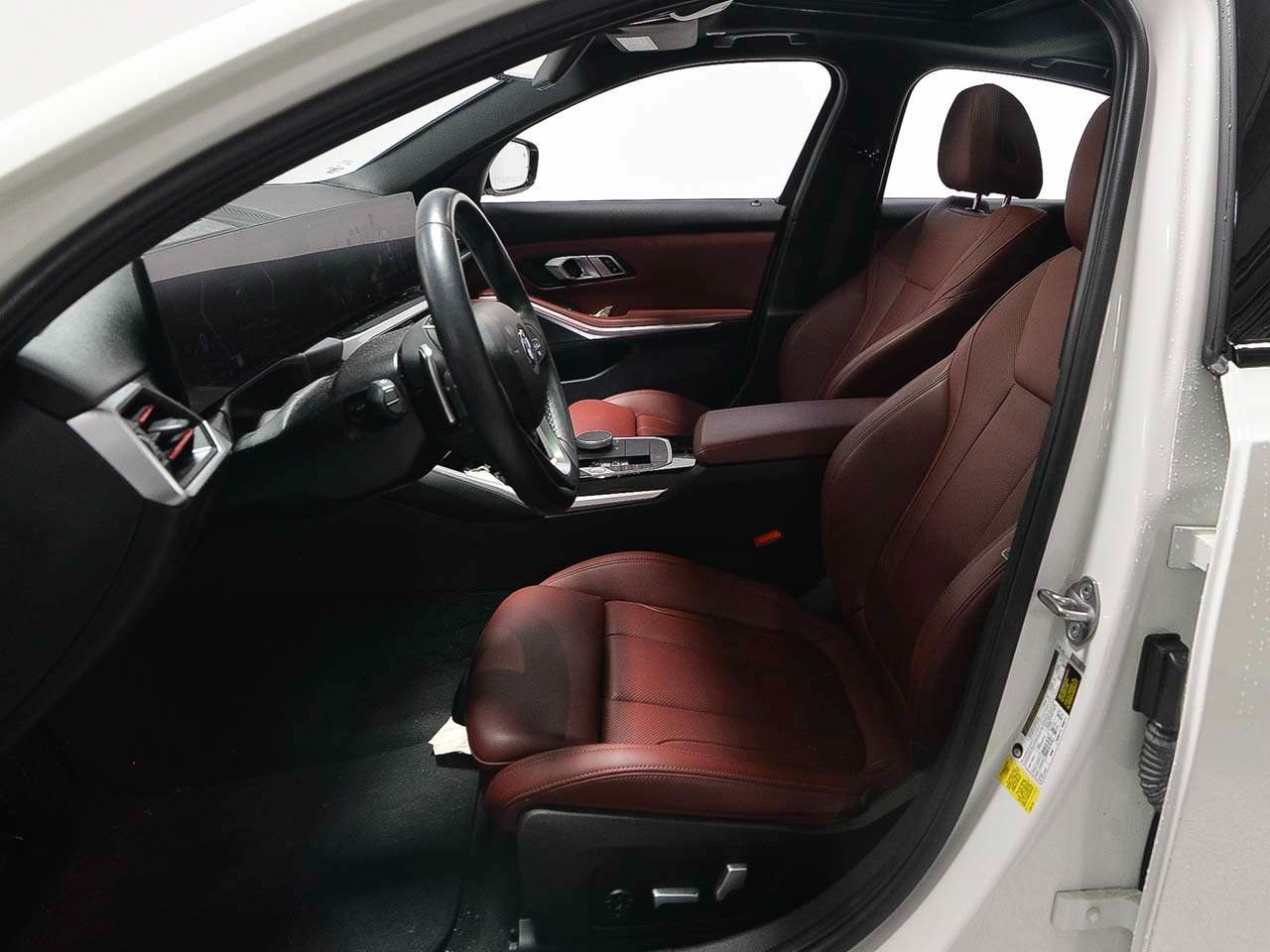 Used 2023 BMW 330i Sedan w/ Premium Package RWD image 8