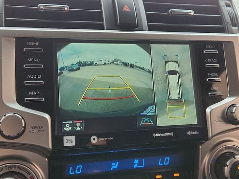 Used 2022 Toyota 4Runner Limited image 8