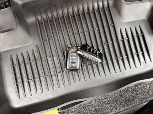 Used 2022 Lexus RC 350 F Sport image 78