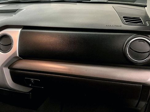 Used 2016 Toyota Tundra SR5 image 16