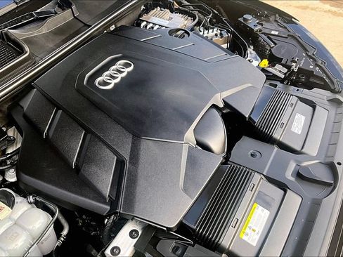 Used 2021 Audi Q7 3.0T Prestige AWD/4WD image 45