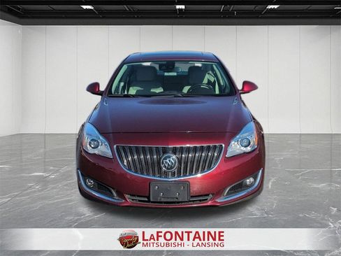 Used 2017 Buick Regal Premium w/ Driver Confidence Package #2 image 15