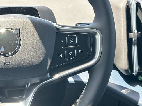 New 2026 Volvo EX30 Plus w/ Climate Package image 9