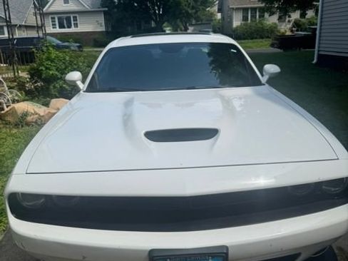 Used 2020 Dodge Challenger GT w/ Plus Package AWD/4WD image 5