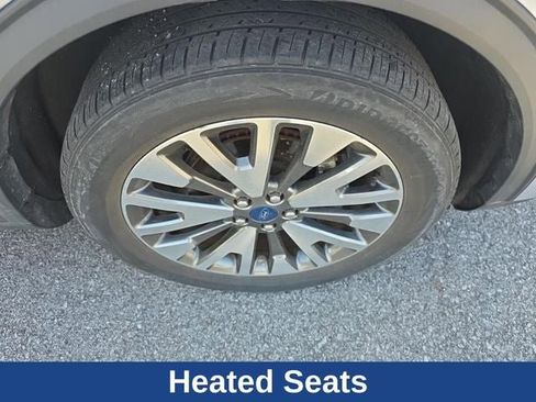 Used 2022 Ford Escape Titanium w/ Class II Trailer Tow Package image 23