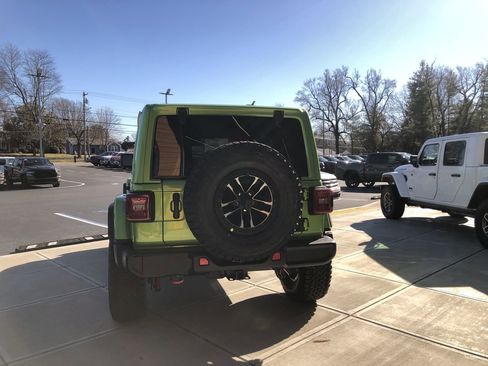 New 2026 Jeep Wrangler Unlimited Rubicon image 10