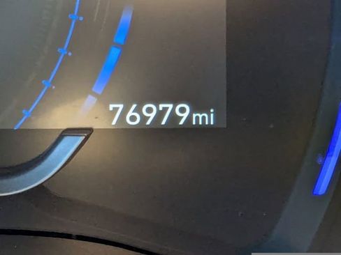 Used 2020 Hyundai Santa Fe Limited image 28